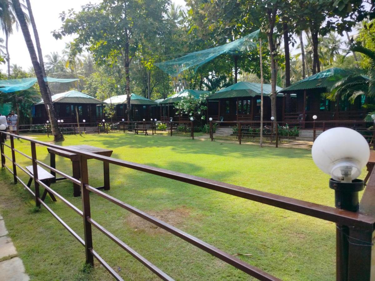 Club Palolem Resort Exterior photo