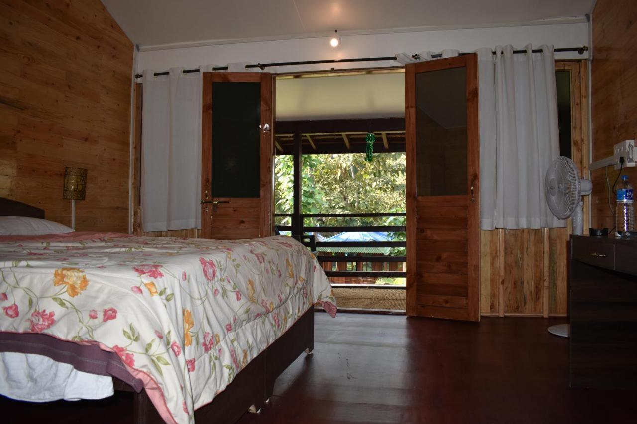 Club Palolem Resort Exterior photo