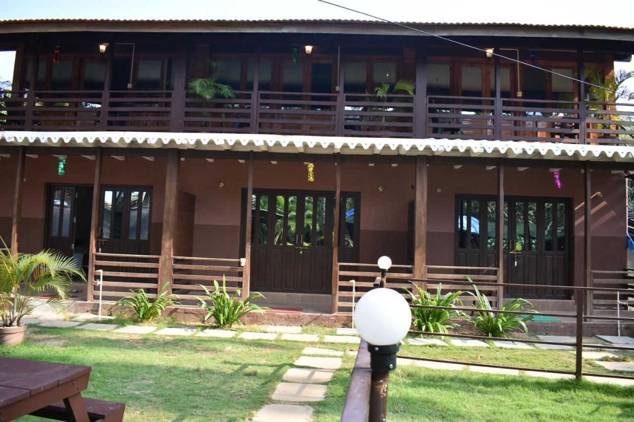 Club Palolem Resort Exterior photo